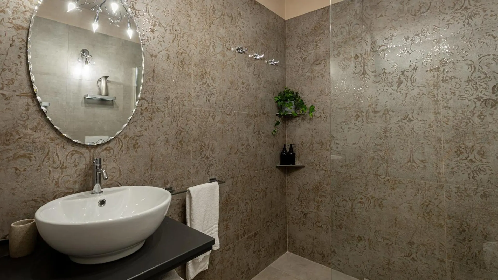 Apartment Heritage Miracle Suite Rome